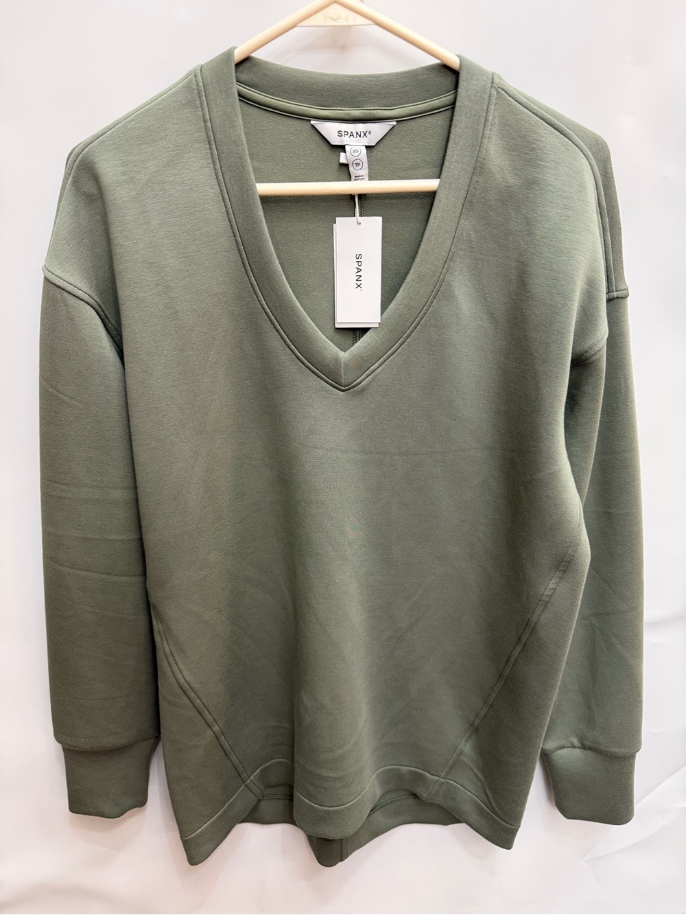SPANX Olive V-Neck Pullover Sweatshirt women’s size XS